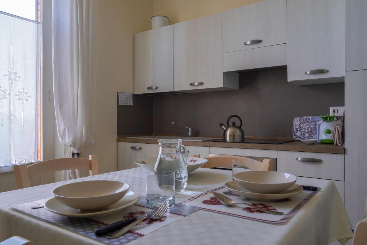 La Casa Di Agnese - Appartamenti A Сан Джиминяно Екстериор снимка
